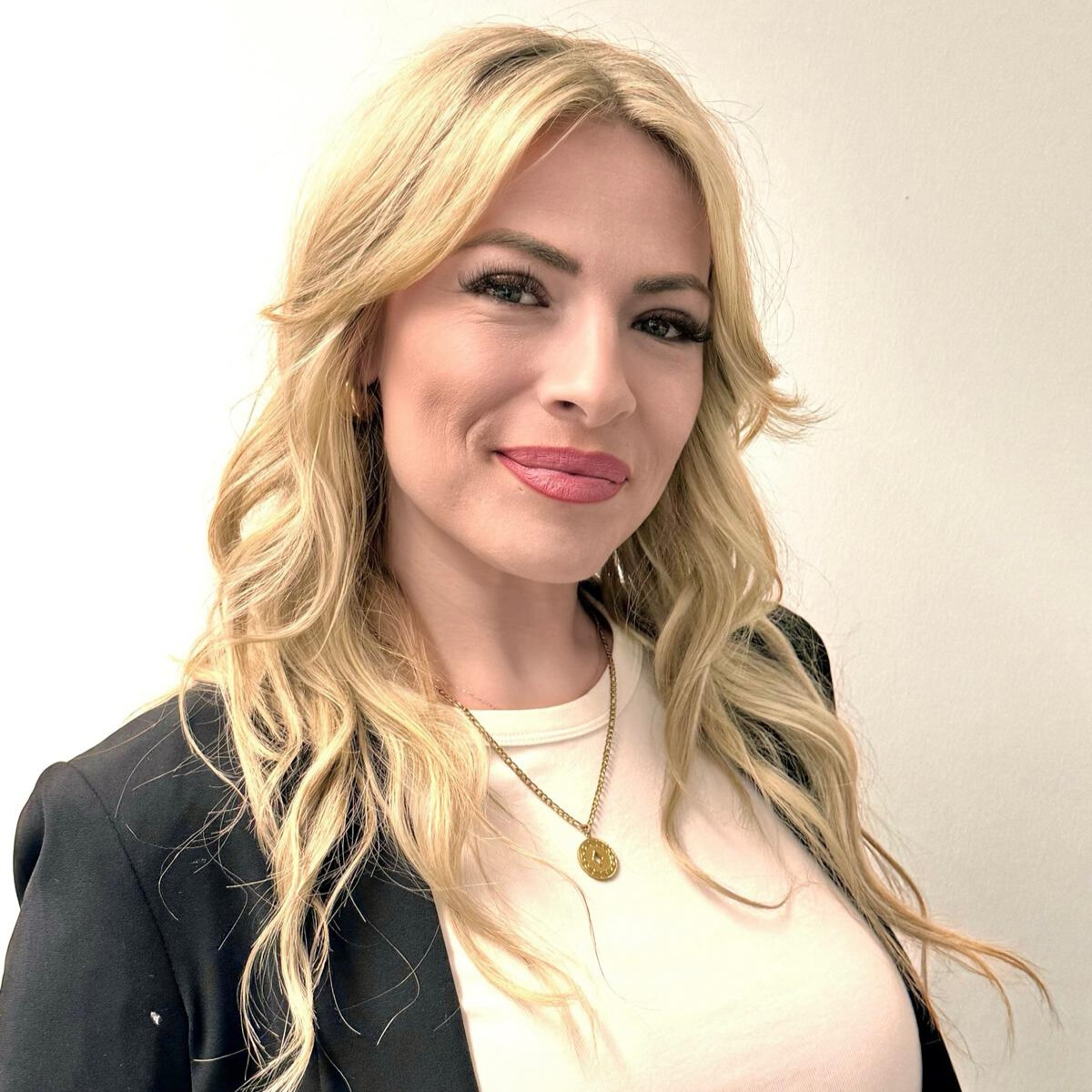 7cde854e 4a6d 4273 a1f9 92a79f3ab8bf